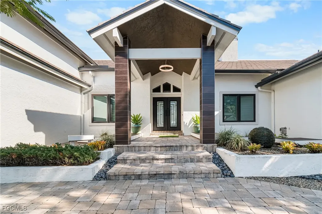 5730 Harborage Drive Fort Myers FL 33908