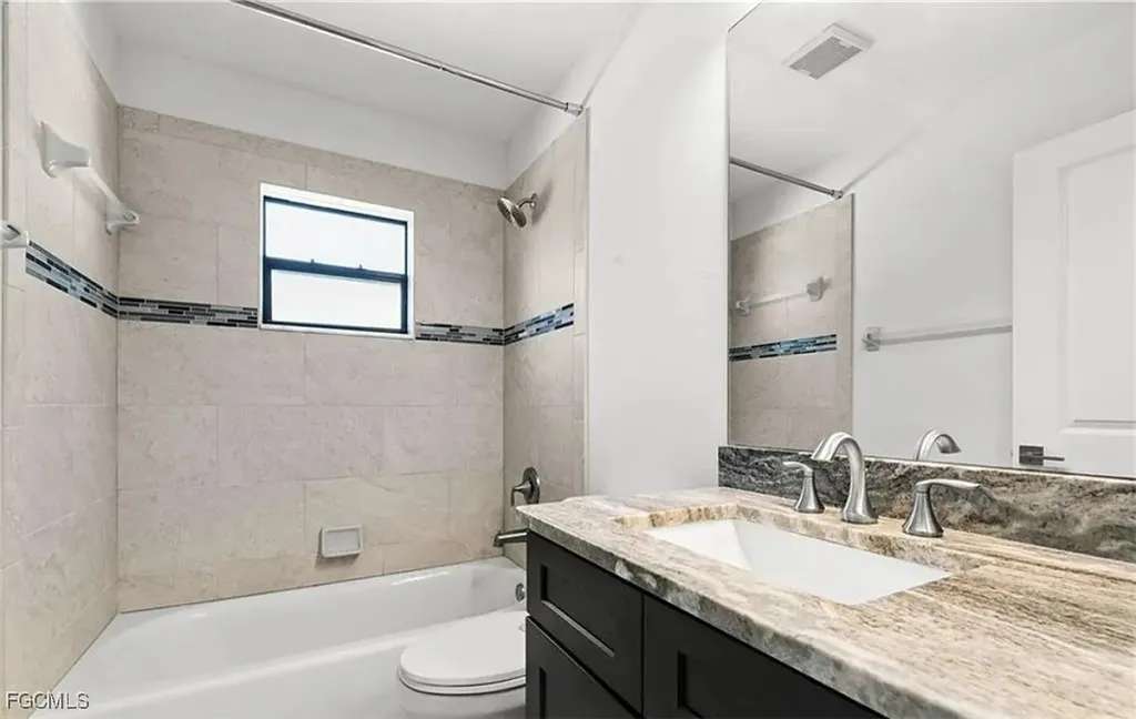 3734 SE 3rd Place Cape Coral FL 33904