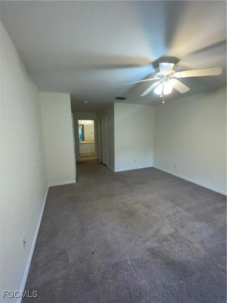 1037 NE 19th Street Cape Coral FL 33909
