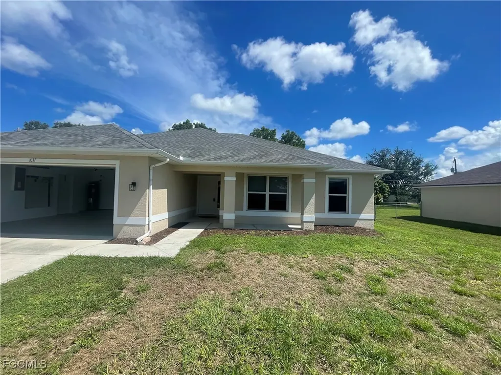 1037 NE 19th Street Cape Coral FL 33909