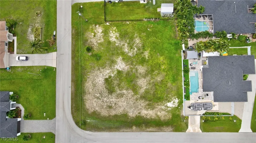 3121 SW 16th Place Cape Coral FL 33914