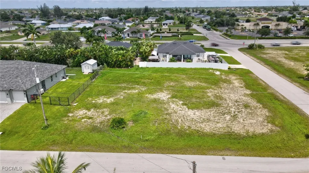 3121 SW 16th Place Cape Coral FL 33914