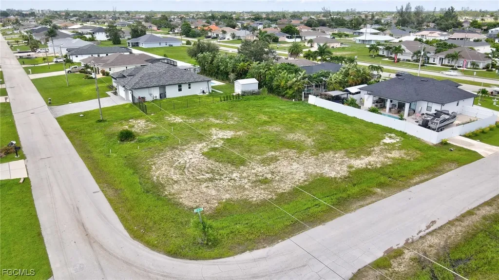 3121 SW 16th Place Cape Coral FL 33914