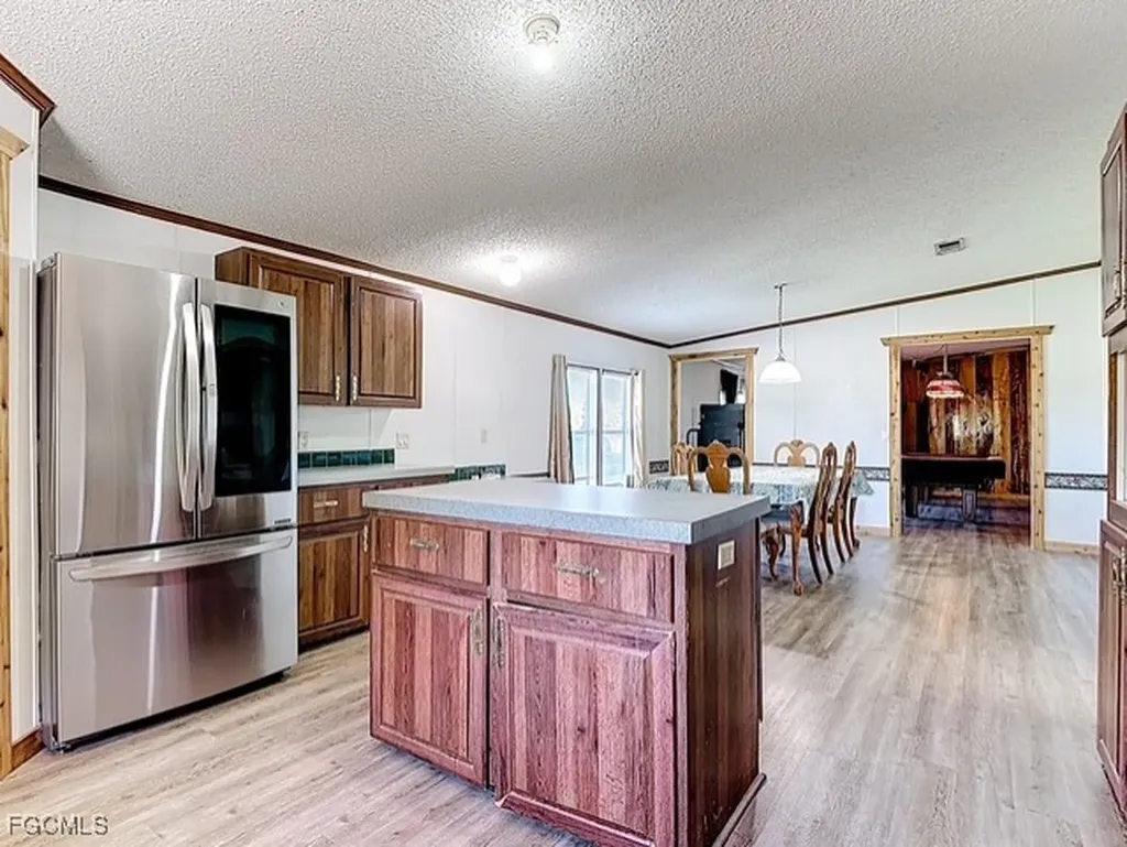 1320 Seminole Avenue Labelle FL 33935