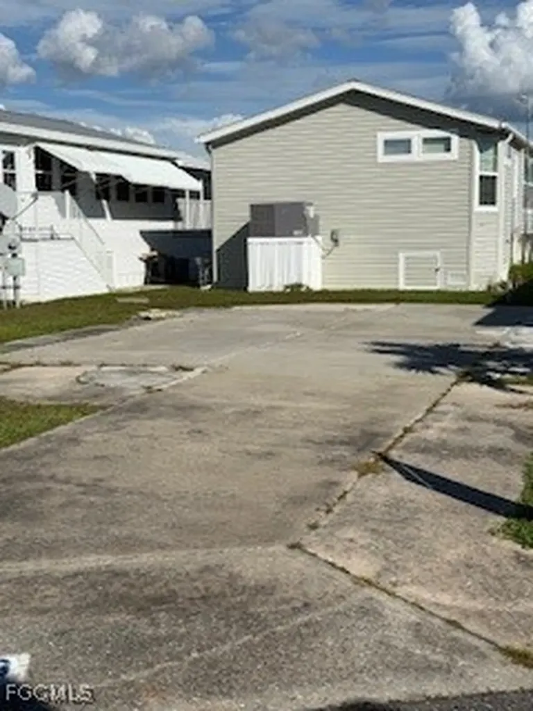 19681 #369 Summerlin Road Fort Myers FL 33908