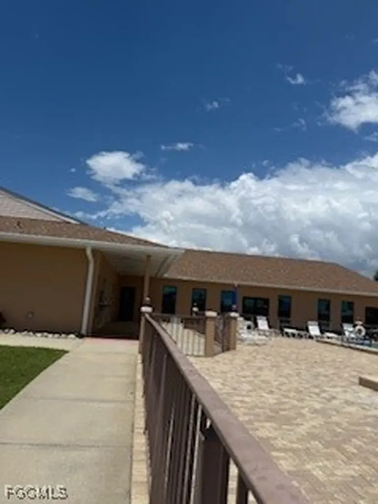 19681 #369 Summerlin Road Fort Myers FL 33908