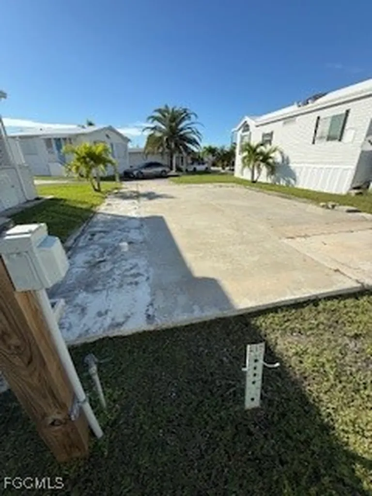 19681 #369 Summerlin Road Fort Myers FL 33908