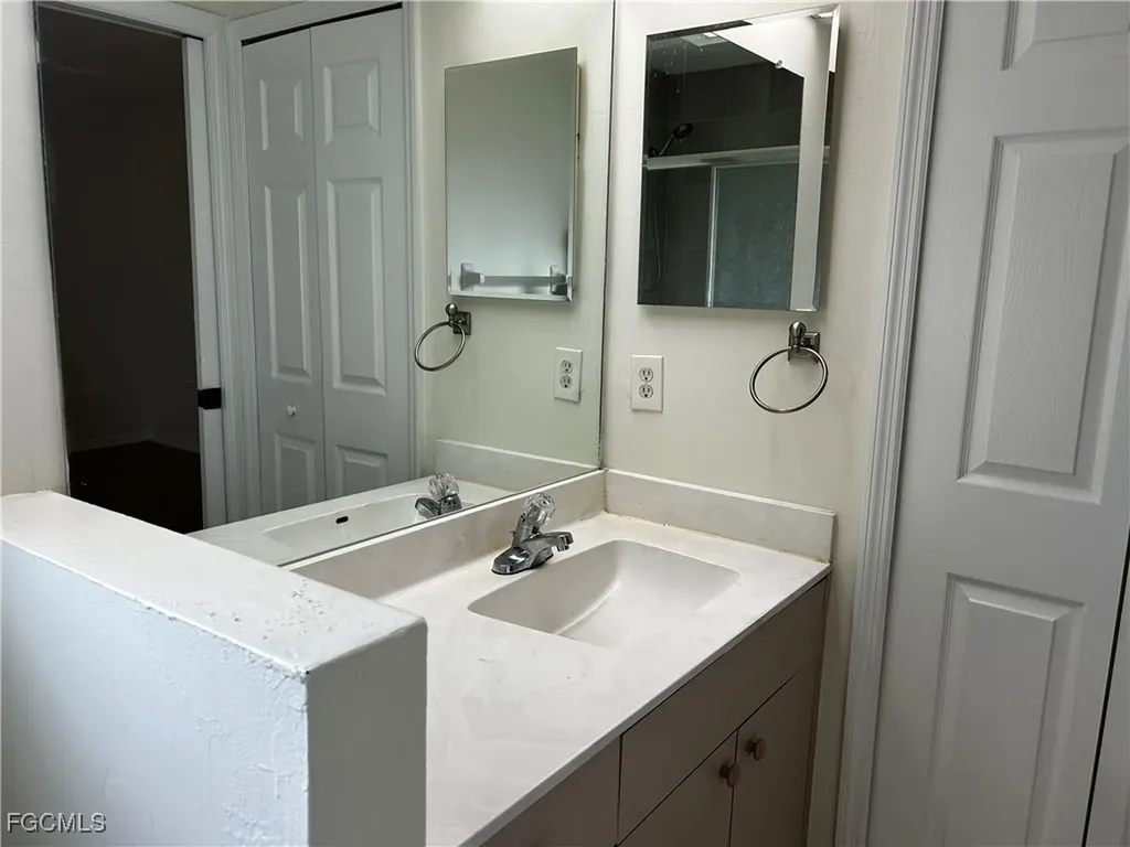 4121 & 4123 SW 7th Place Cape Coral FL 33914