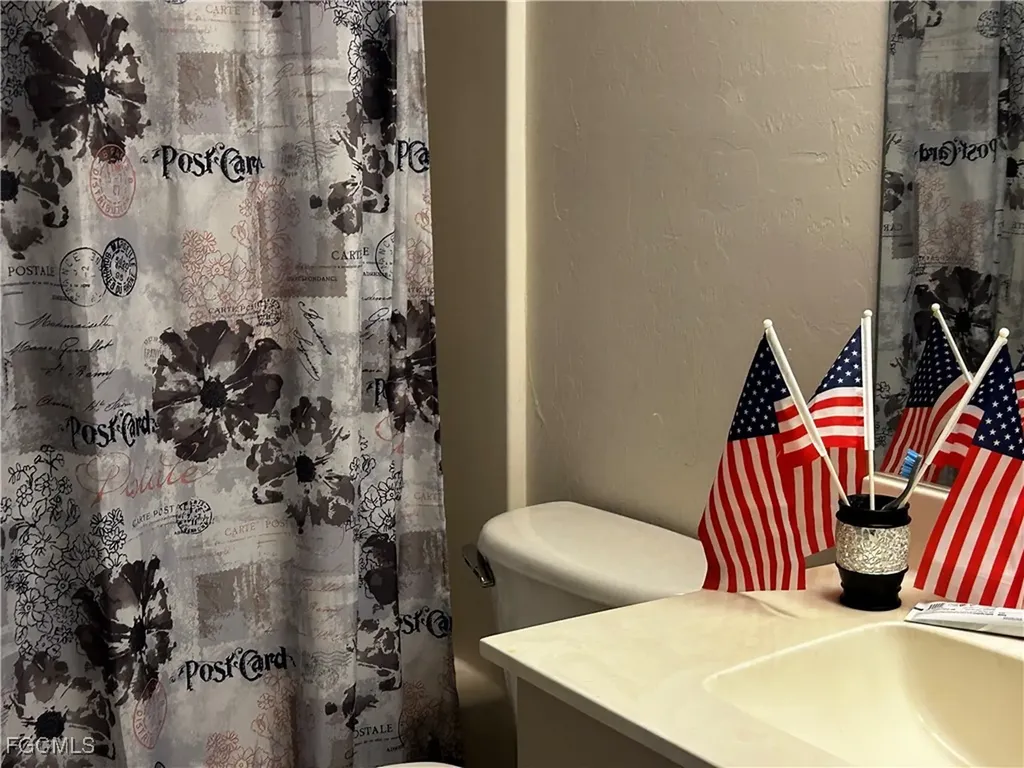 4121 & 4123 SW 7th Place Cape Coral FL 33914