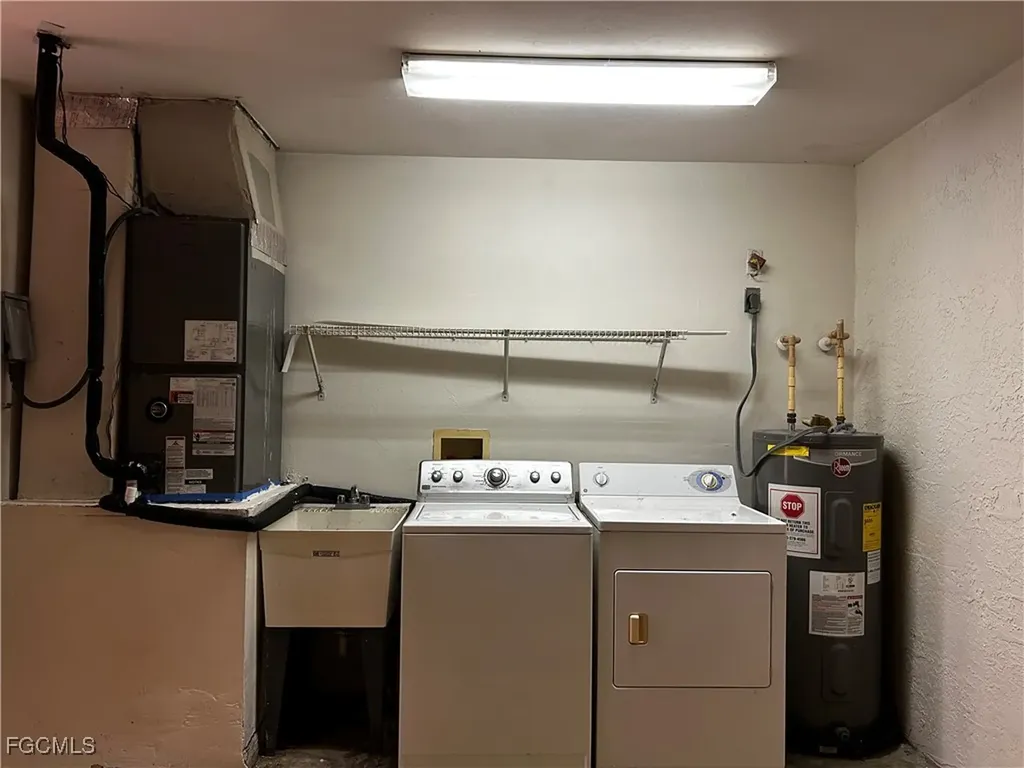4121 & 4123 SW 7th Place Cape Coral FL 33914