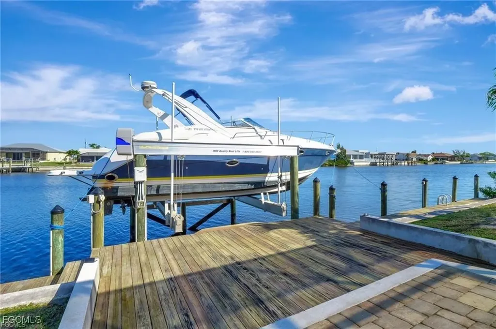 4321 NW 33rd Street Cape Coral FL 33993