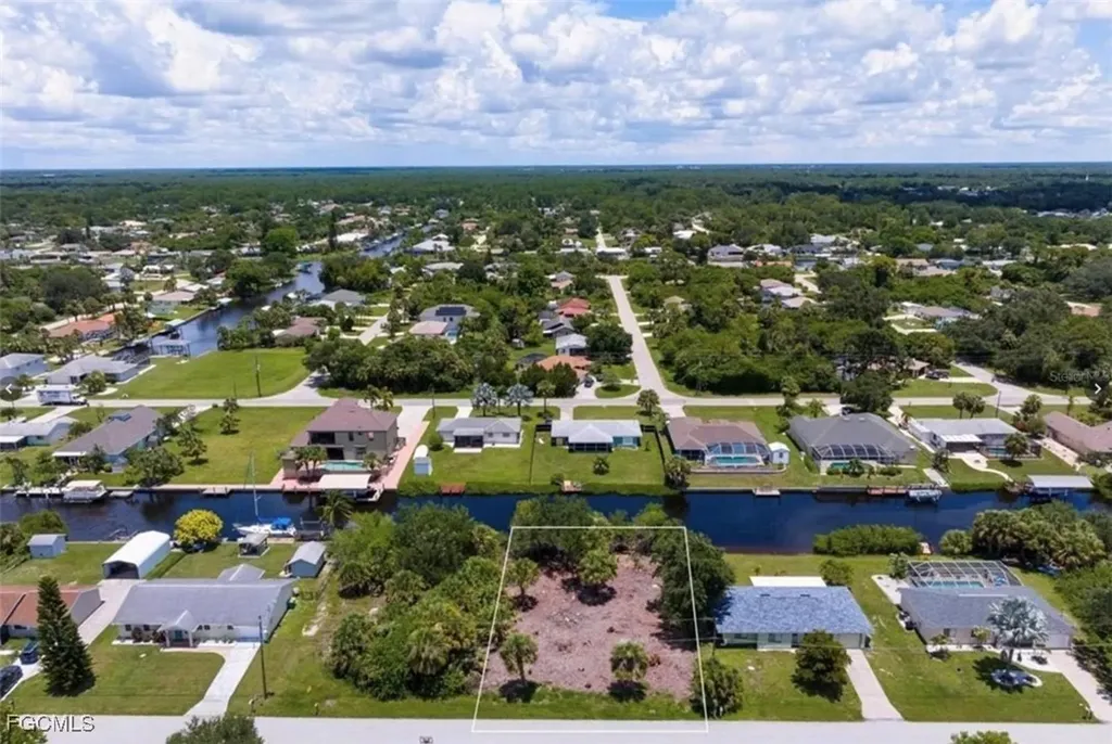 18286 Van Nuys Circle Port Charlotte FL 33948