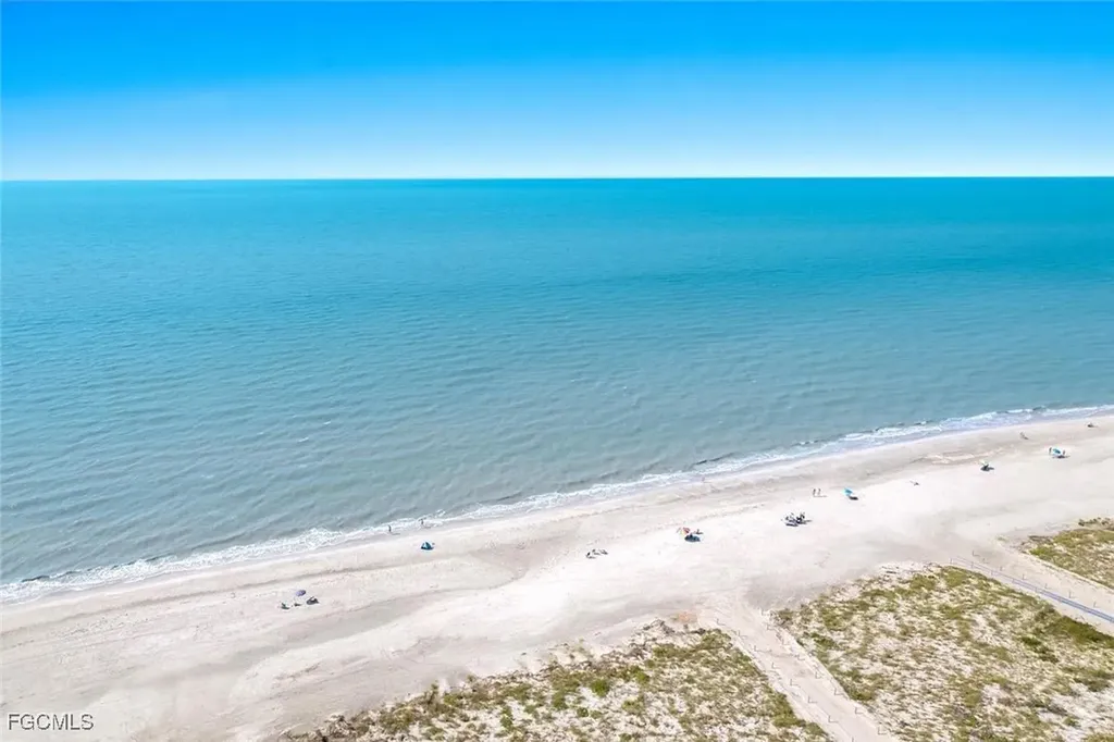 1683 Atlanta Plaza Drive Sanibel FL 33957