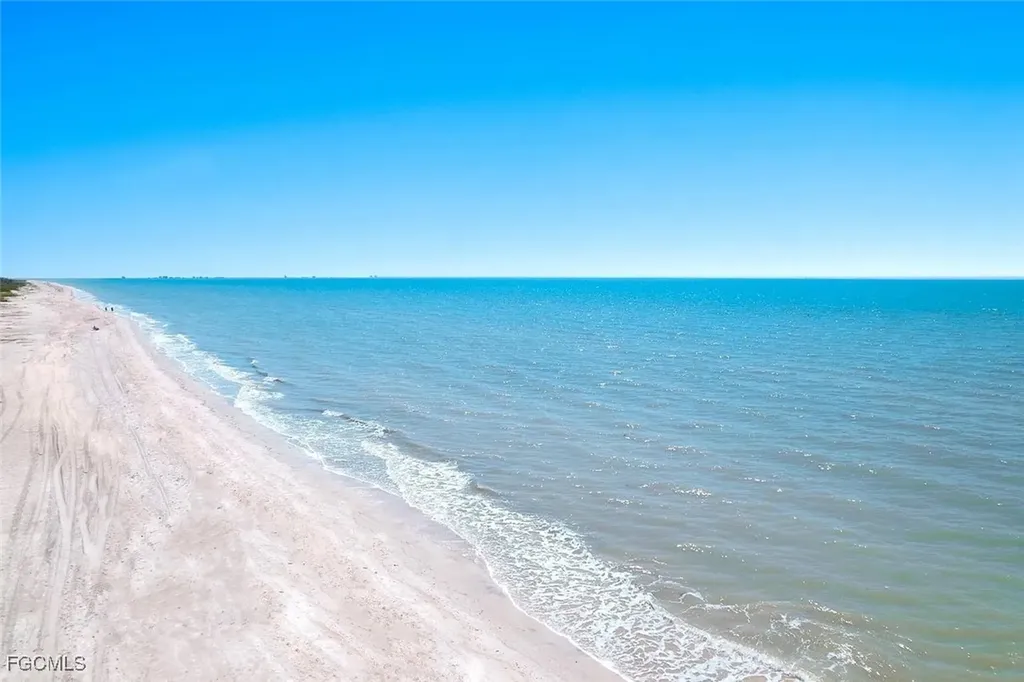 1683 Atlanta Plaza Drive Sanibel FL 33957