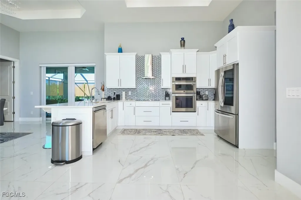 128 SW 31st Place Cape Coral FL 33991