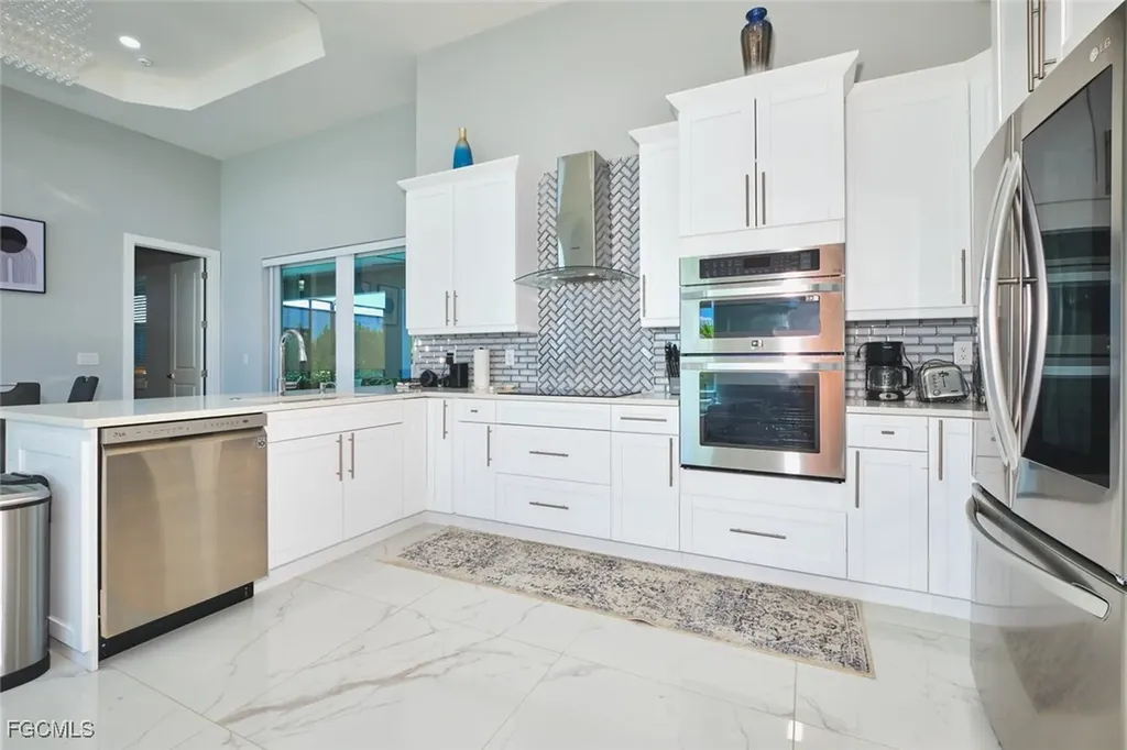 128 SW 31st Place Cape Coral FL 33991