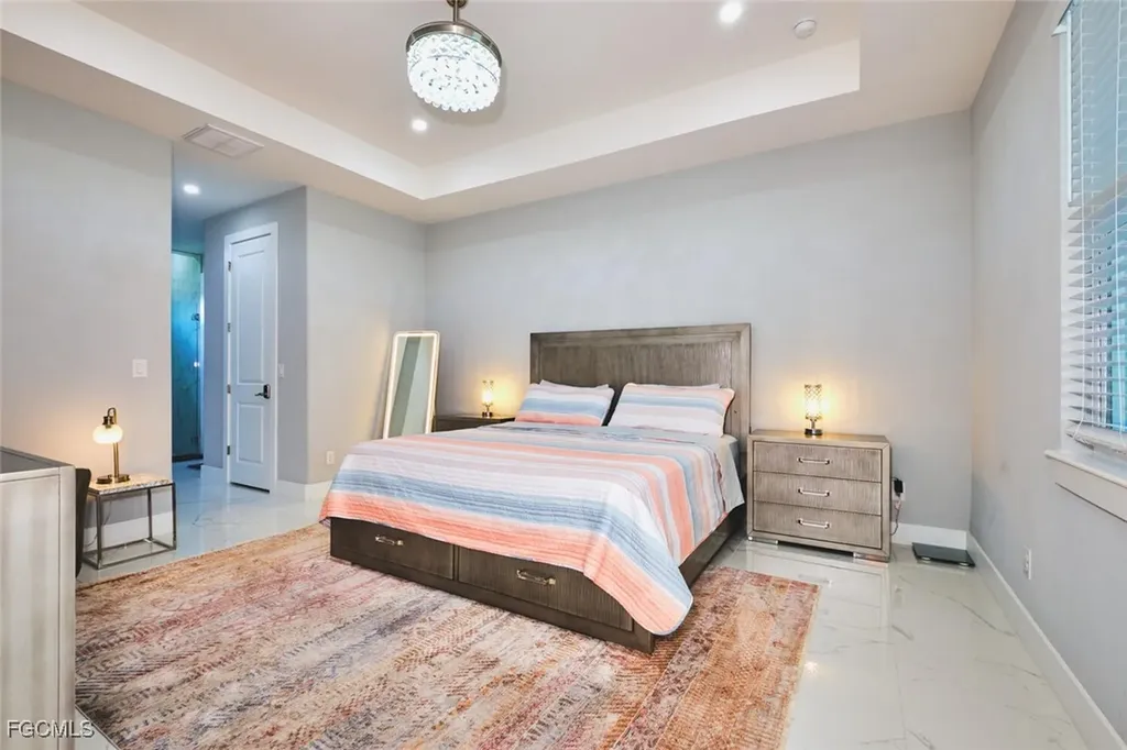 128 SW 31st Place Cape Coral FL 33991