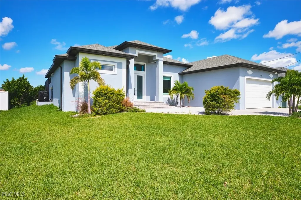 128 SW 31st Place Cape Coral FL 33991