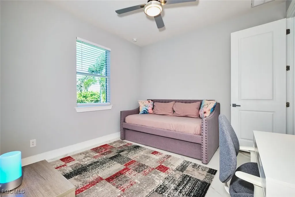 128 SW 31st Place Cape Coral FL 33991