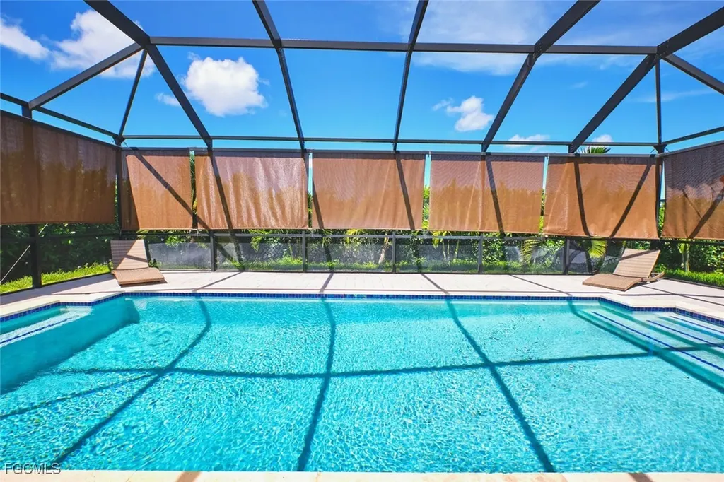 128 SW 31st Place Cape Coral FL 33991