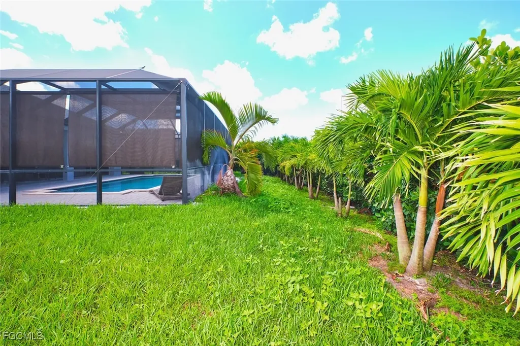128 SW 31st Place Cape Coral FL 33991
