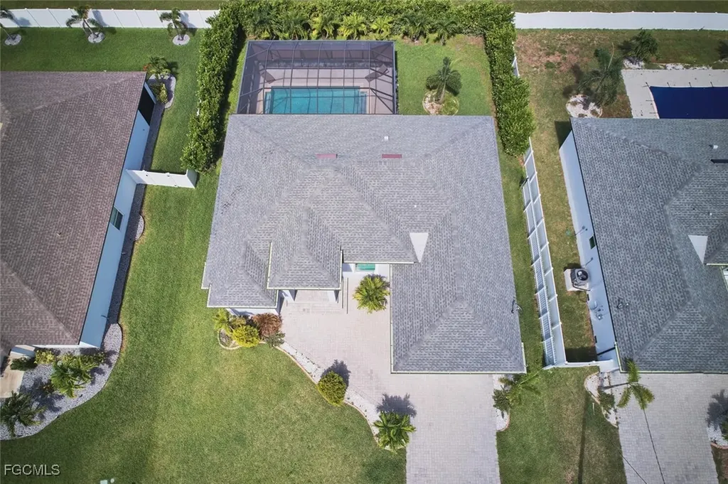 128 SW 31st Place Cape Coral FL 33991