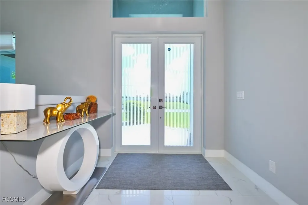 128 SW 31st Place Cape Coral FL 33991