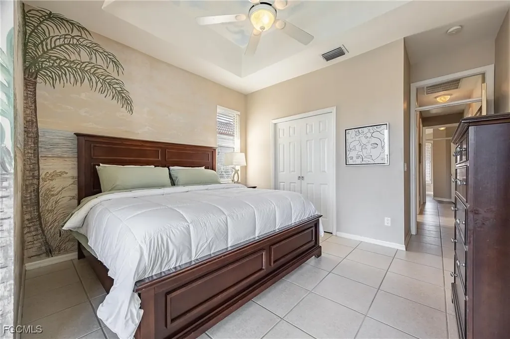 5323 SW 28th Place Cape Coral FL 33914