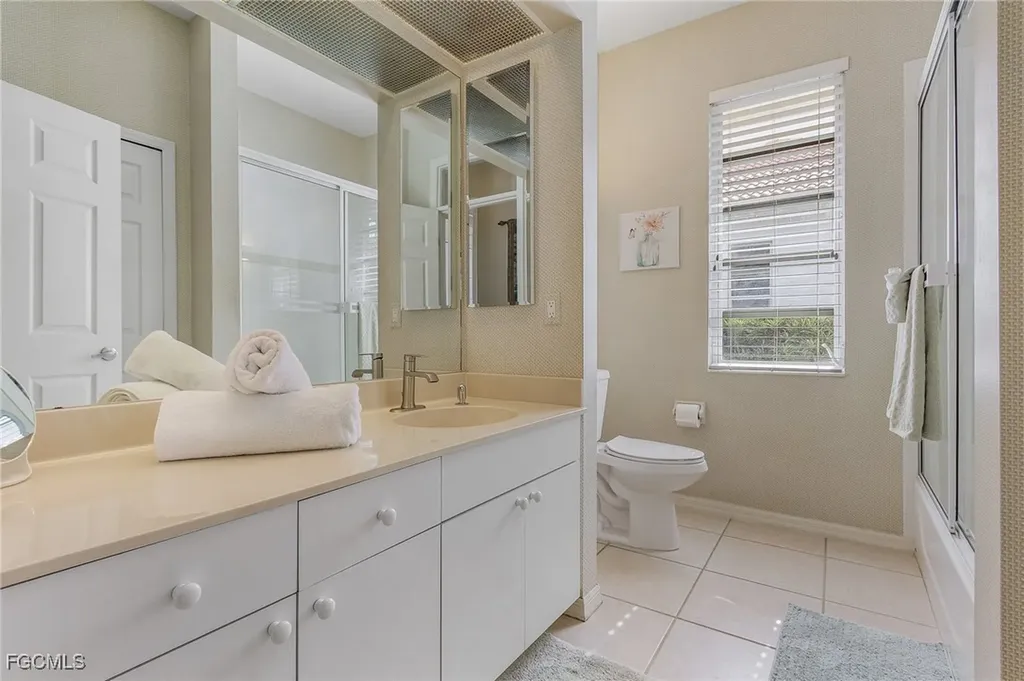5323 SW 28th Place Cape Coral FL 33914