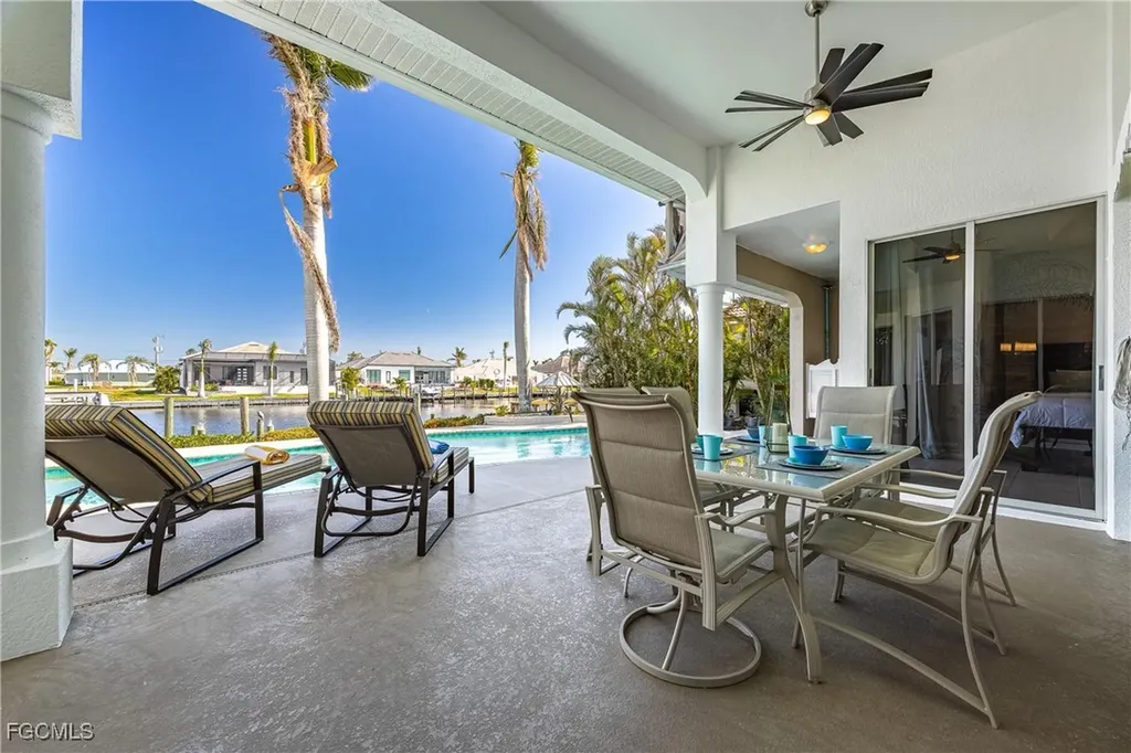 5323 SW 28th Place Cape Coral FL 33914