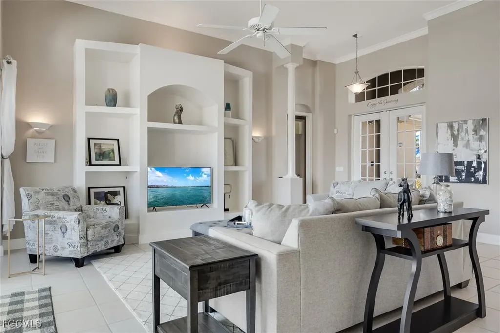 5323 SW 28th Place Cape Coral FL 33914