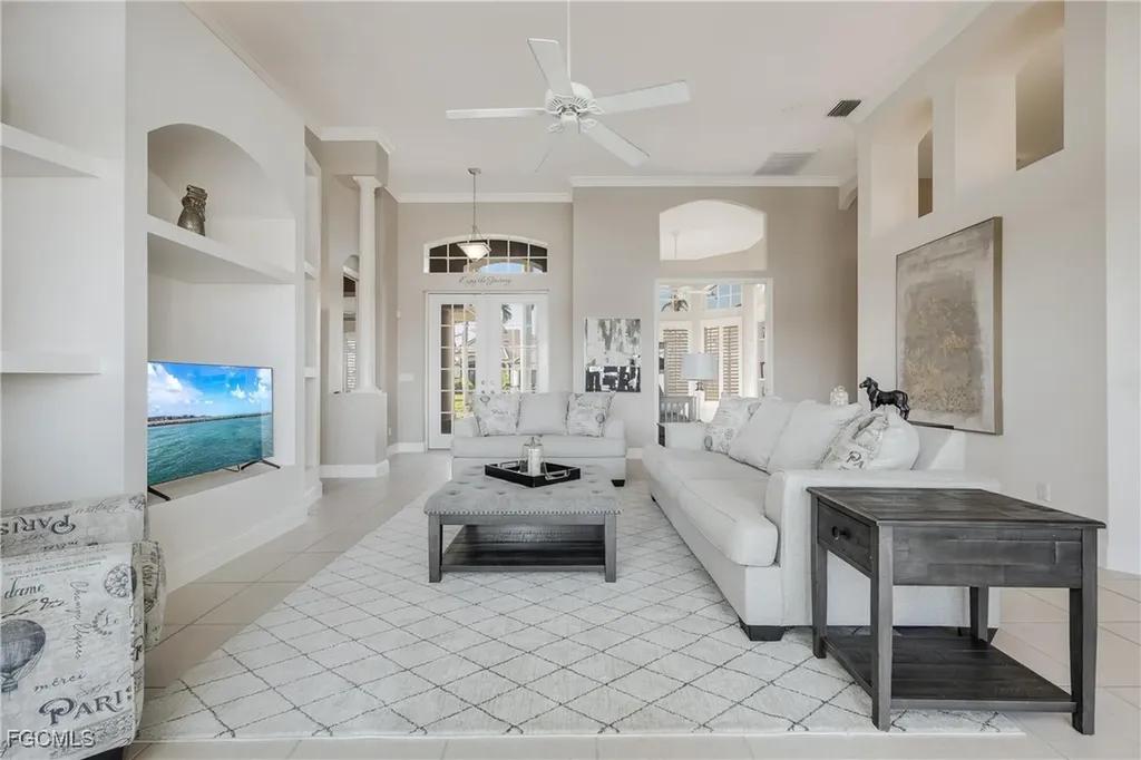 5323 SW 28th Place Cape Coral FL 33914