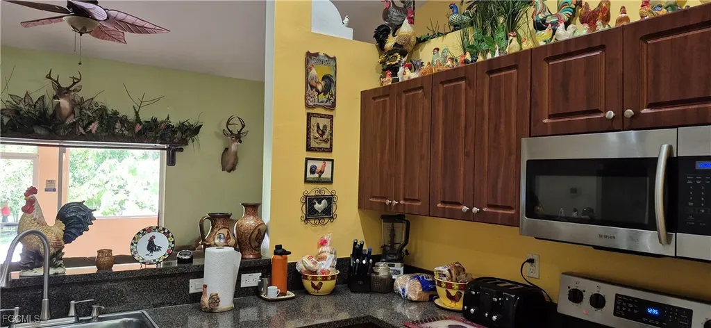 2011 Leroy Avenue Alva FL 33920