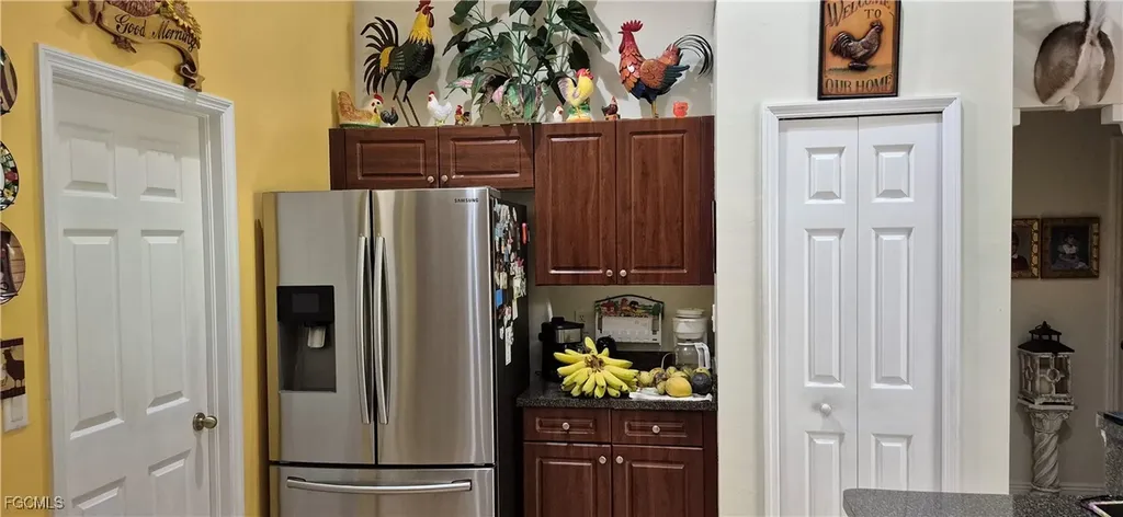 2011 Leroy Avenue Alva FL 33920