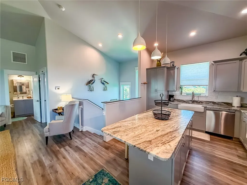 631 Rum Road Upper Captiva FL 33924