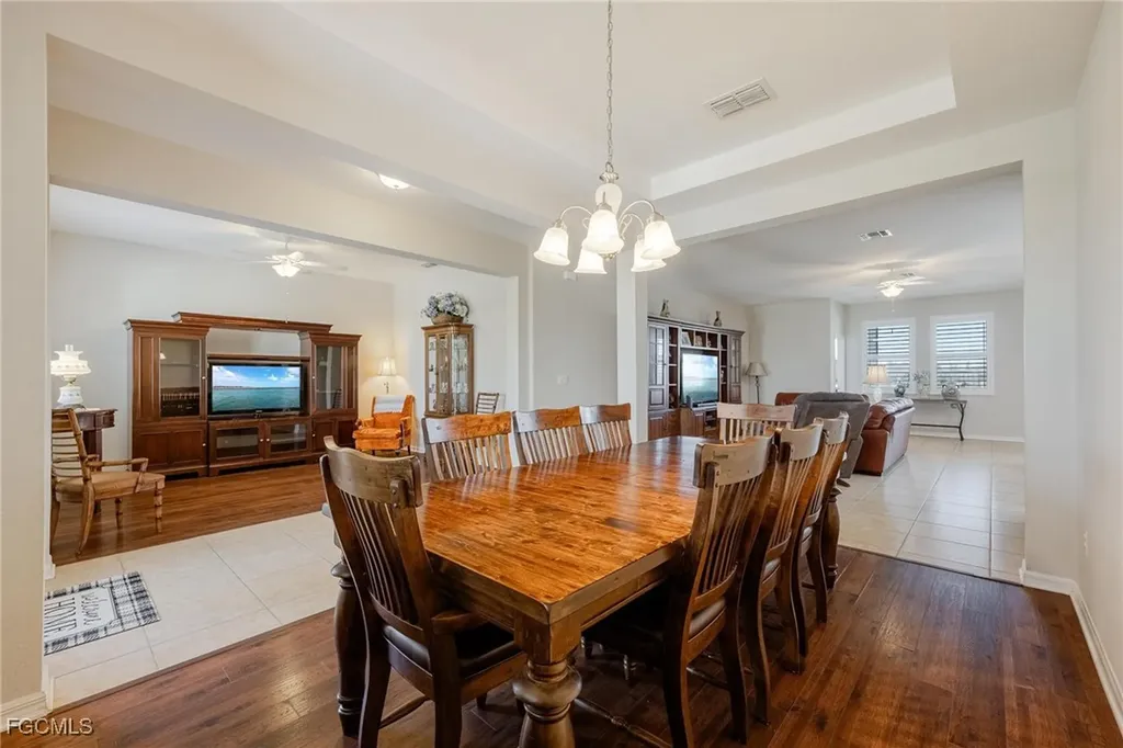 2828 SW 1st Terrace Cape Coral FL 33991