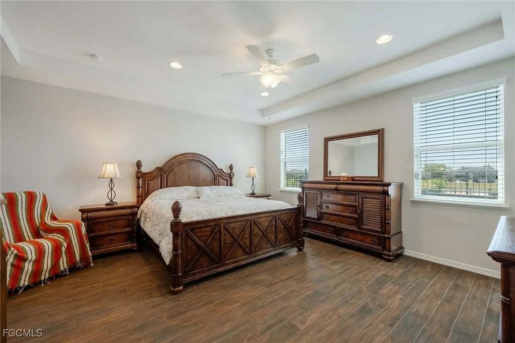 2828 SW 1st Terrace Cape Coral FL 33991