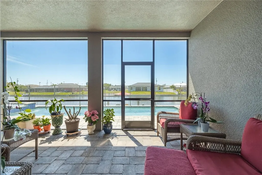 2828 SW 1st Terrace Cape Coral FL 33991