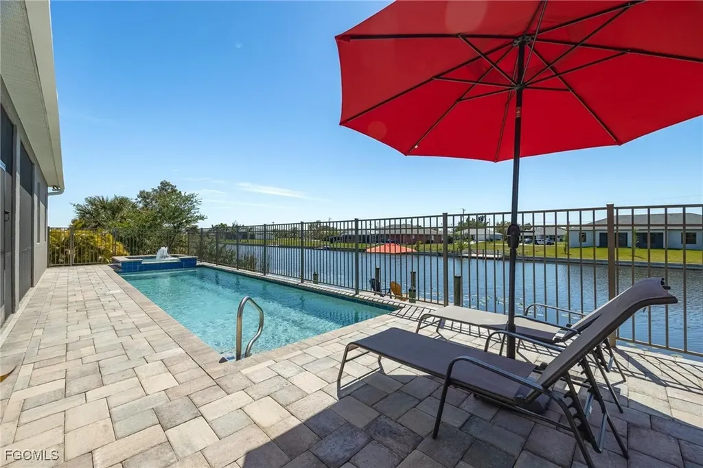 2828 SW 1st Terrace Cape Coral FL 33991