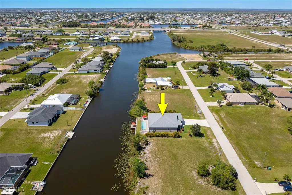 2828 SW 1st Terrace Cape Coral FL 33991