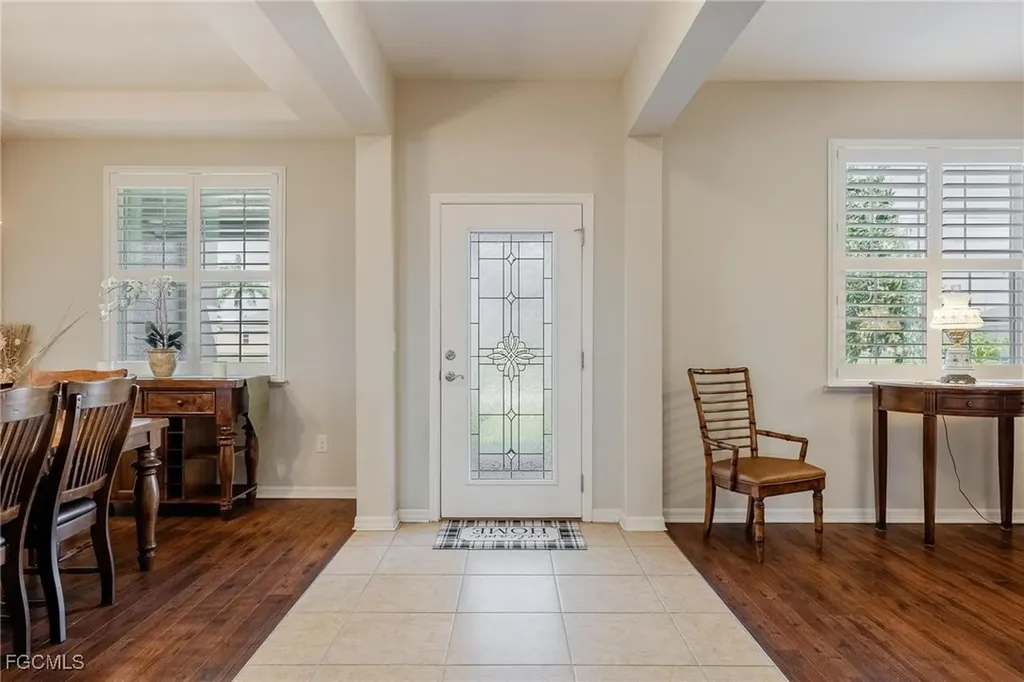 2828 SW 1st Terrace Cape Coral FL 33991