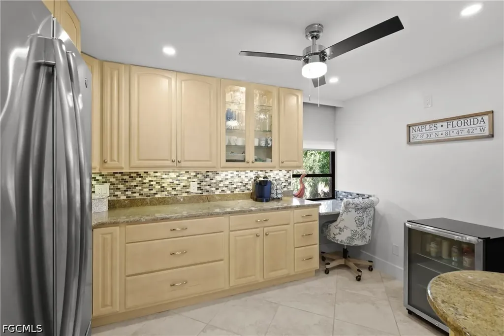 10562 Gulf Shore Drive Naples FL 34108