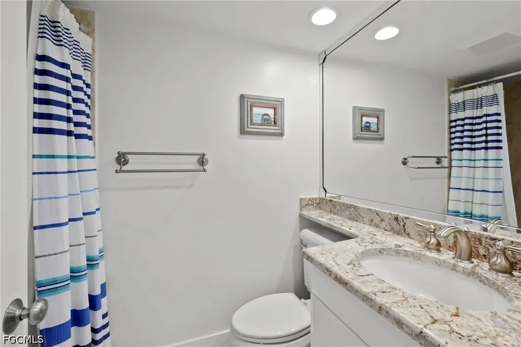 10562 Gulf Shore Drive Naples FL 34108