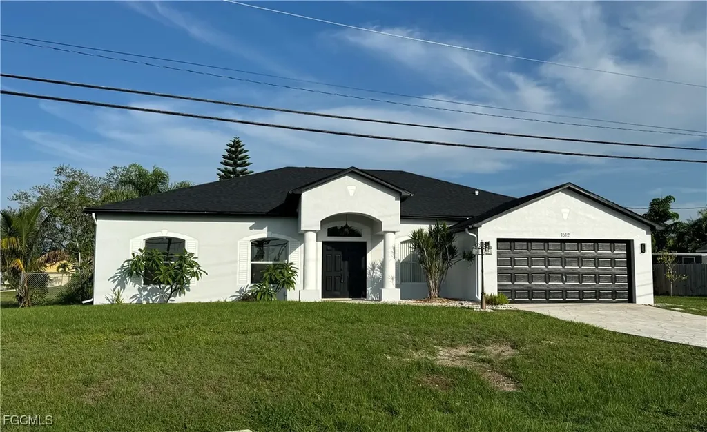 1512 SE 2nd Place Cape Coral FL 33990