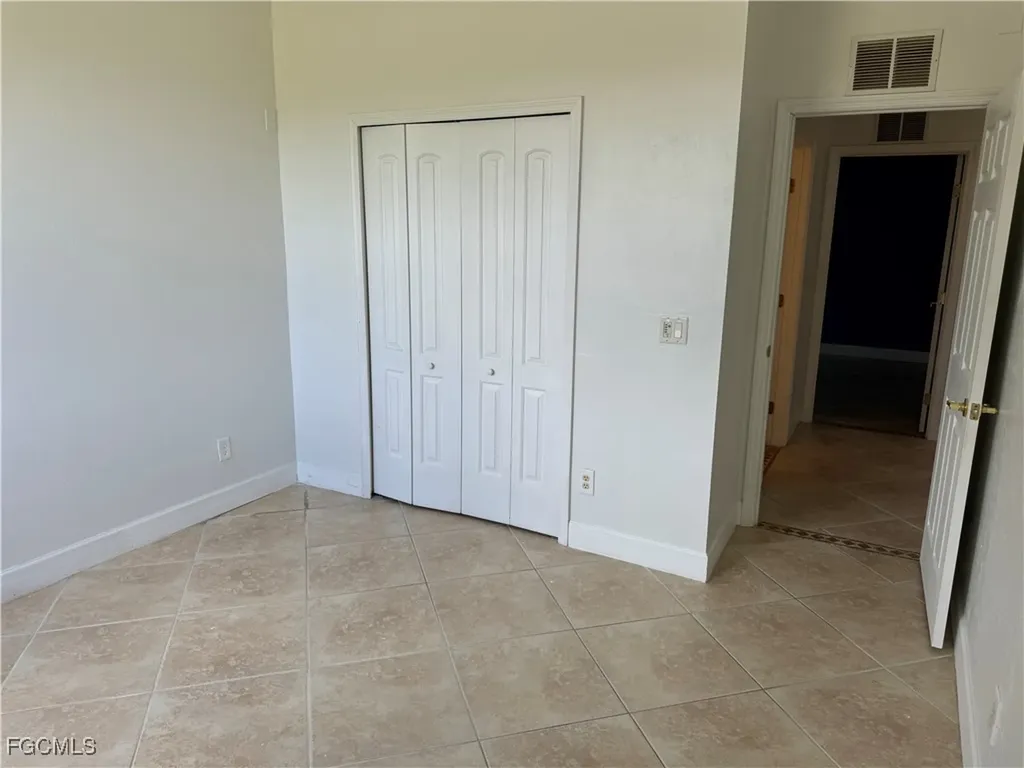 1512 SE 2nd Place Cape Coral FL 33990