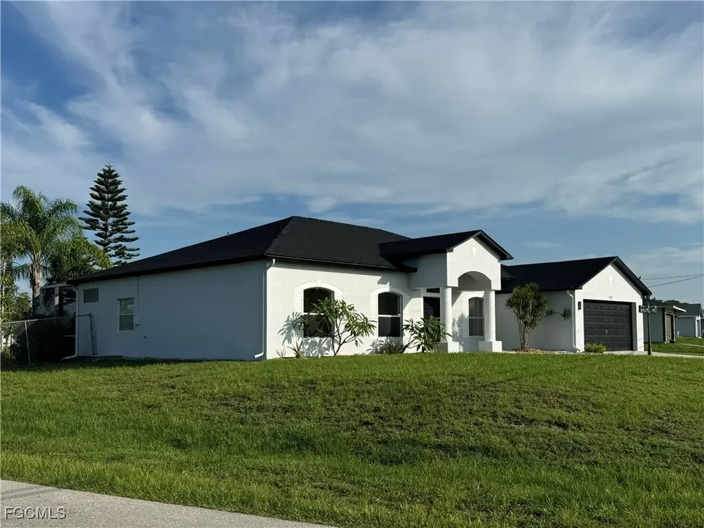 1512 SE 2nd Place Cape Coral FL 33990