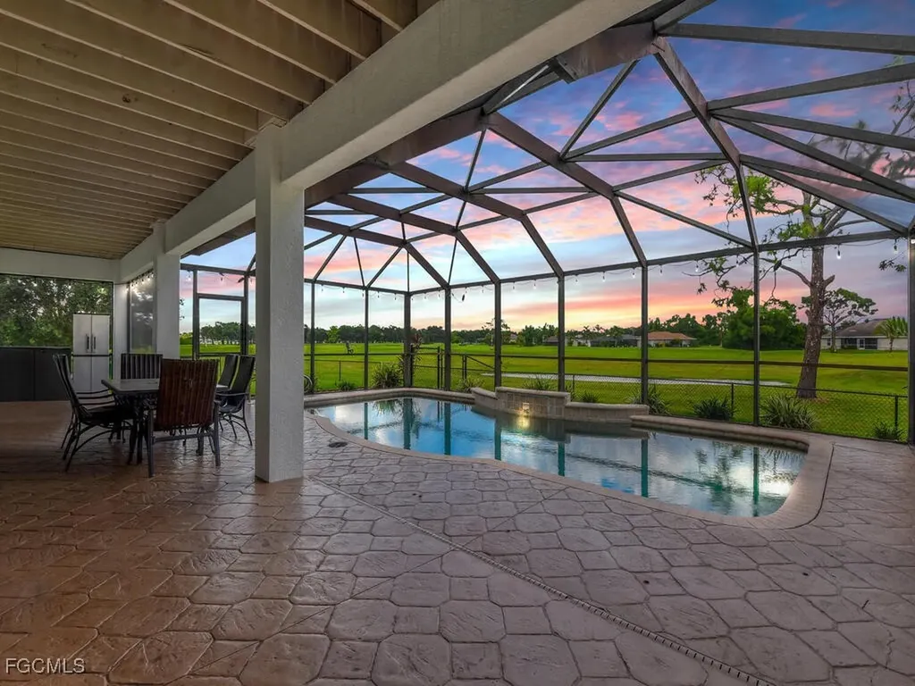 1507 NW 27th Place Cape Coral FL 33993