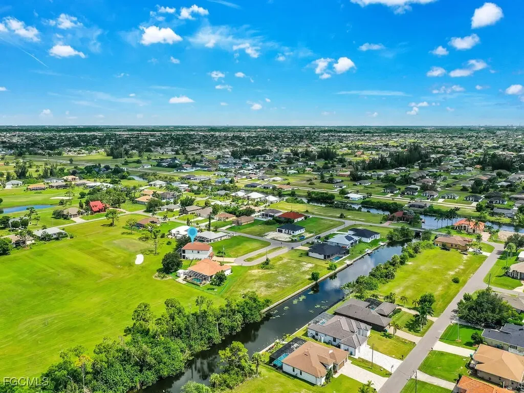 1507 NW 27th Place Cape Coral FL 33993