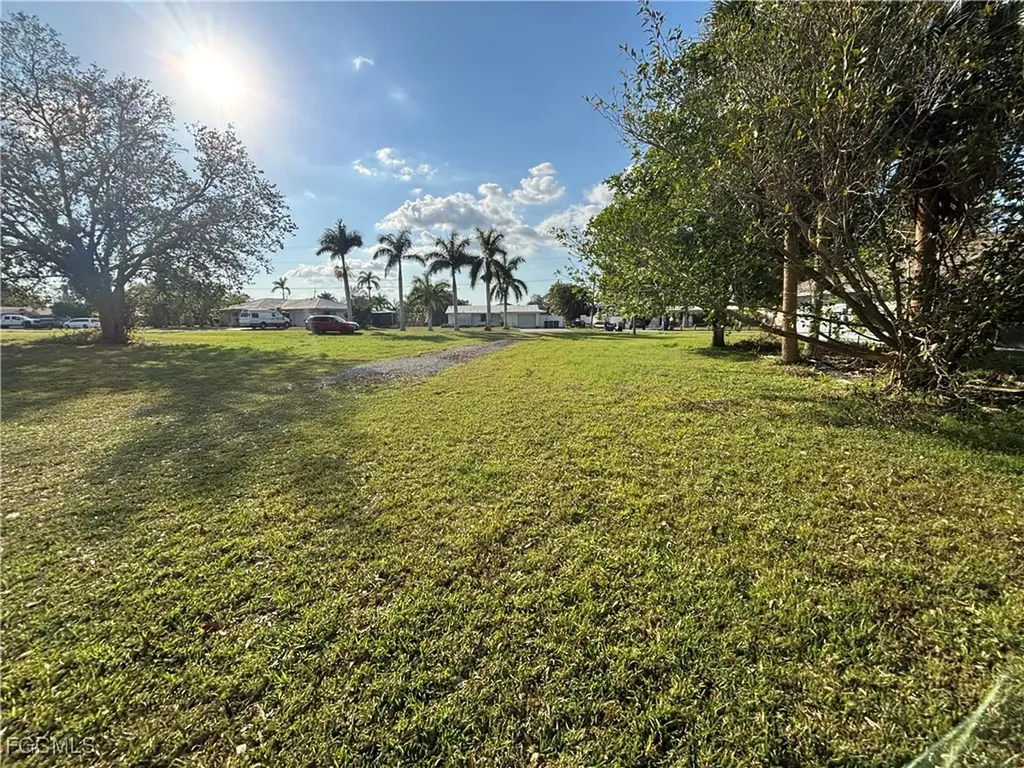 310 Georgia Avenue Fort Myers FL 33905