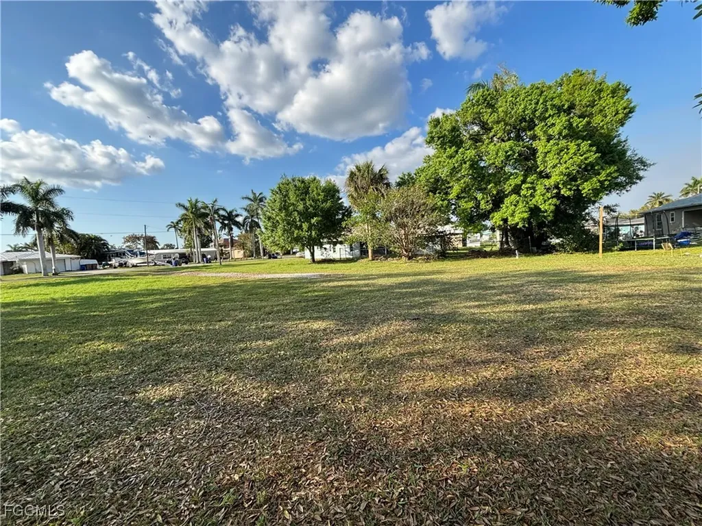 310 Georgia Avenue Fort Myers FL 33905